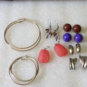 8 Earring bundle